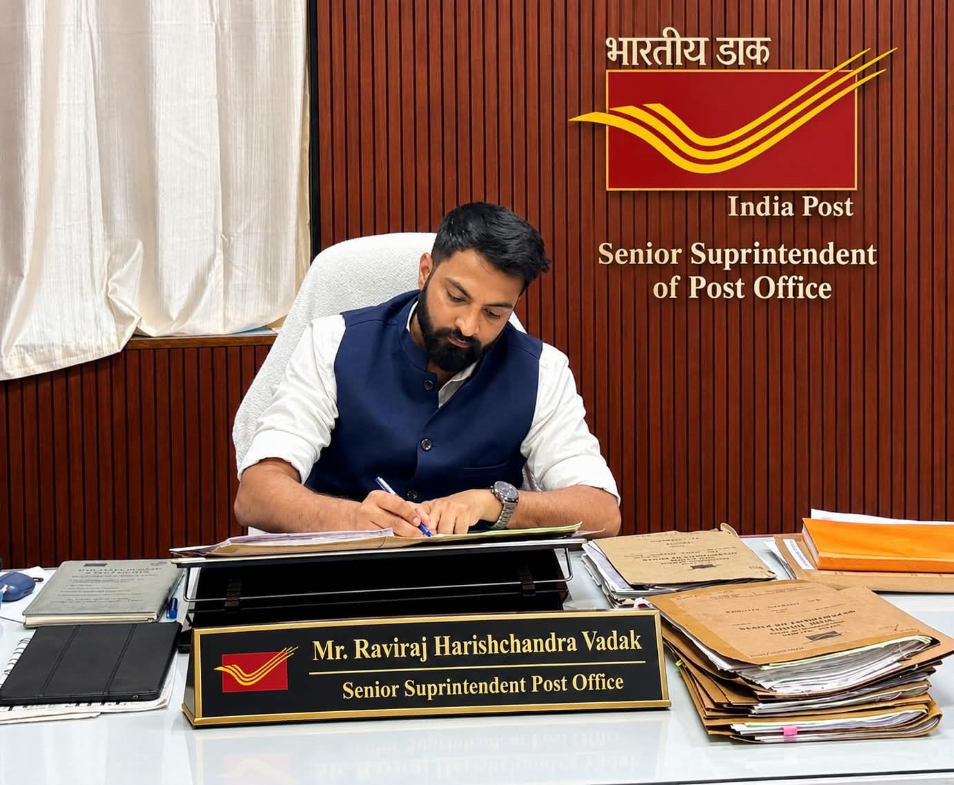 Mr.Raviraj Harishchandra Vadak